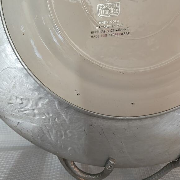 Vintage Farberware Hammered Aluminum Wrapped Ceramic Plate Fruit Floral Pattern - Picture 8 of 8